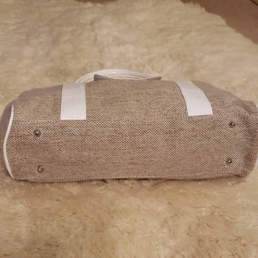 Purse - Picture 4 of 8